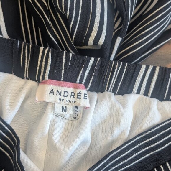 Andree by Unit Boutique Black/White Stripe Flare Wide Leg Pants M - Picture 7 of 7